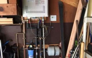 Tankless Water Heater with Circulating Pump
